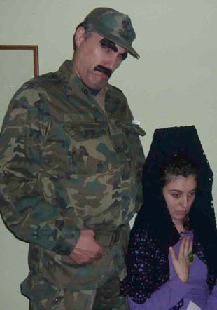 "Revolu&ccedil;&atilde;o", unha imaxe dos ensaios de Furafollas.