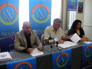 Xo&aacute;n Rico, coordenador de TeGa en Ferrolterra; Xo&aacute;n Gato; e a alcaldesa de Valdovi&ntilde;o, Isabel &Aacute;lvarez