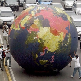 Ecoloxistas indonesios polas r&uacute;as de Iacarta