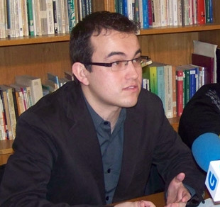 Carlos Call&oacute;n volve repetir na candidatura, como presidente da asociaci&oacute;n