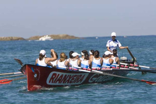 A tra&iacute;&ntilde;a de R&iacute;as Baixas-Rianxeira / foto: Juan Castanedo