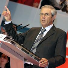 O socialista P&eacute;rez Touri&ntilde;o, nun mitin