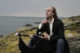 Carlos N&uacute;&ntilde;ez