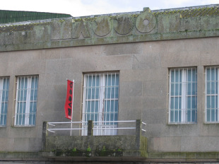 En Bueu, a parte da f&aacute;brica que queda en p&eacute; converteuse no Museo de Mass&oacute;