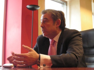 Xos&eacute; Manuel Barreiro, na s&uacute;a visita &aacute; redacci&oacute;n de Vieiros o pasado mes de abril