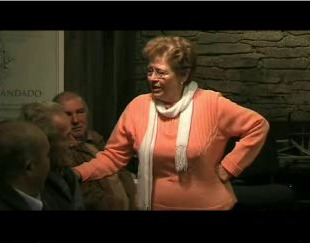 Un dos v&iacute;deos que se pode ver na web &eacute; o canto de labor que ofrece Corona, gravado no Museo da Limia