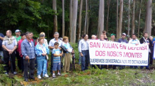 Os veci&ntilde;os entenden que o Concello e a Xunta atenden s&oacute; a criterios econ&oacute;micos