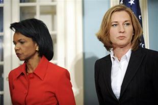 As ministras de Exteriores de EUA e Israel, Condoleezza Rice (esq.) e Tzipi Livni reun&iacute;ronse este venres en Washington