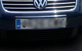 Matr&iacute;cula do coche de Carod Rovira, que tam&eacute;n foi sancionado con anterioridade / Foto: e-noticies.com