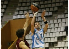 Xos&eacute; Antonio V&aacute;zquez realizou un excelente traballo en defensa