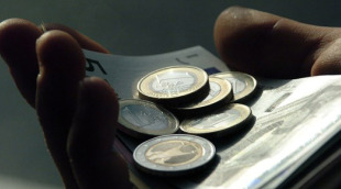 Por vez primeira io IPC entra en n&uacute;meros negativos, un primeiro paso para a deflaci&oacute;n, que &eacute; cando os prezos caen durante dous trimestres consecutivos