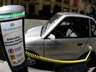 No Reino Unido existen estaci&oacute;ns de carga de veh&iacute;culos el&eacute;ctricos
