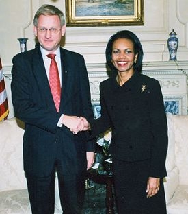 Carl Bildt, coa respons&aacute;bel de Exteriores dos EUA, Condoleezza Rice