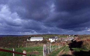 D&uacute;as imaxes da illa