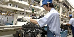 Antes da sa&iacute;da, algunha empresa fai sonar unha m&uacute;sica rom&aacute;ntica aos seus traballadores