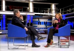 Momento en que I&ntilde;aki Gabilondo lle fai a pregunta a Rosa D&iacute;ez / CNN+
