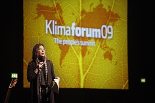 Naomi Klein, na sesi&oacute;n inaugural do Klimaforum09