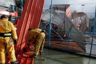 Cuberta met&aacute;lica do pavill&oacute;n municipal de Ourense