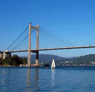 Caixanova e Caixa Galicia invertir&iacute;an 400 mill&oacute;ns de euros na operaci&oacute;n