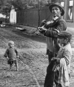 Monogr&aacute;fico de viol&iacute;n tradicional