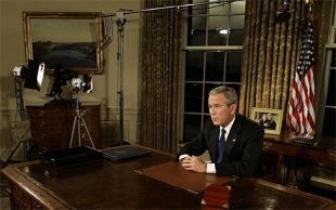 O presidente de EUA, momentos antes de se dirixir ao pa&iacute;s, esta quinta feira