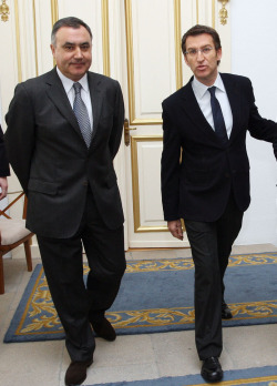 N&uacute;&ntilde;ez Feijoo e Carlos Varela asinaron o protocolo de colaboraci&oacute;n