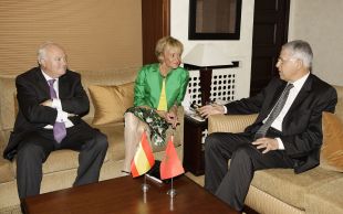 O primeiro ministro marroqu&iacute;, Abbas El Fassi, presentoulle ao goberno espa&ntilde;ol o plan de autonom&iacute;a para o S&aacute;hara nunha recente visita a Madrid