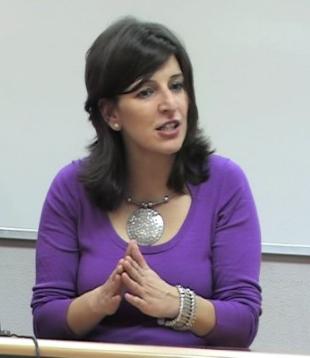 Iolanda D&iacute;az &eacute; cr&iacute;tica co goberno bipartito