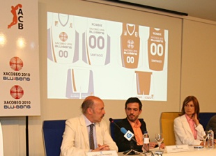 Presentaci&oacute;n de patrocinadores e equipaci&oacute;n do Obradoiro, o pasado xoves