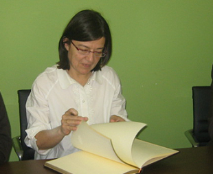 "Despreza o que nos &eacute; propio", crit&iacute;canlle &aacute; conselleira, Laura S&aacute;nchez P