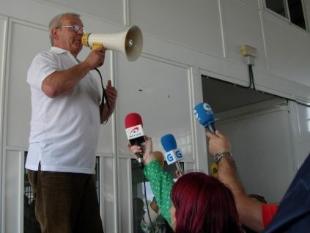 Co altofalante, Bernardo Bastida, o at&eacute; agora presidente da confrar&iacute;a