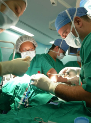 Servizos e infraestruturas como hospitais e autov&iacute;as -"na construci&oacute;n, non nos servizos"- ser&aacute;n impulsadas por f&oacute;rmulas p&uacute;blico-privadas