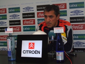 Pepe Murcia nunha das s&uacute;as &uacute;ltimas roldas de prensa