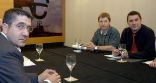 Varios l&iacute;deres pol&iacute;ticos vascos mantiveron xuntanzas con Batasuna ao abeiro do &uacute;ltimo proceso de paz