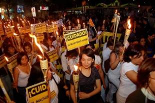 A marcha congregou a homosexuais, lesbianas, travest&iacute;s e transexuais