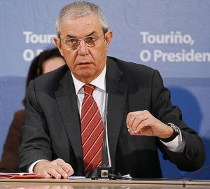 Touri&ntilde;o &eacute;, segundo begawin.com, o mellor colocado para sa&iacute;r como presidente destas elecci&oacute;ns