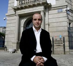 Lu&iacute;s Villares Naveira, Xu&iacute;z do Xulgado de Xulgado de Primeira Instancia e Instruci&oacute;n &Uacute;nico de Fonsagrada, &eacute; un dos asinantes