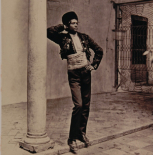 R. Napper: Habitante de Andaluc&iacute;a con vestido &laquo;majo&raquo;, Sevilla, 1860-1863