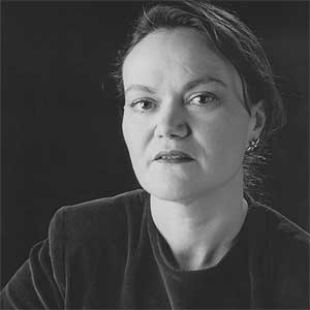 Unha imaxe da autora da filme, tam&eacute;n escritora e profesora catedr&aacute;tica de Comunicaci&oacute;n Audiovisual da USC