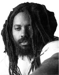 Mumia Abu-Jamal, hai alg&uacute;ns anos