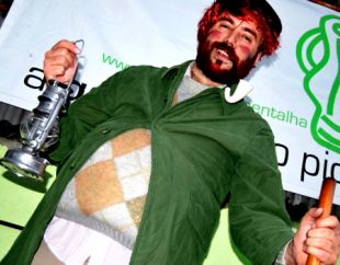 Un Apalpador de carne e &oacute;so, grande coma un mundo / Imaxes: CS O Pichel