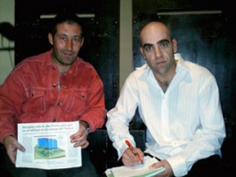 O actor Lu&iacute;s Tosar xa asinou apoiando &aacute; asociaci&oacute;n