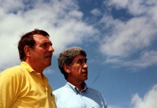 O d&uacute;o 'Etxamendi eta Larralde'