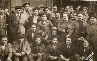 Fotograf&iacute;a dos chegados ao porto asturiano de Musel a bordo da motora 'La Libertaria', entre eles Moreno