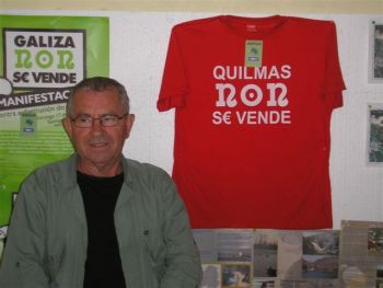 Xos&eacute; Manuel Casais no local da asociaci&oacute;n de veci&ntilde;os