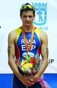 Iv&aacute;n Ra&ntilde;a &eacute; o favorito na proga masculina