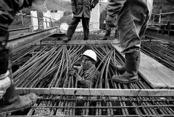 Os sector da construci&oacute;n ser&aacute; un dos "auxiliados" cun seu plan / Flickr: alberto_rubio