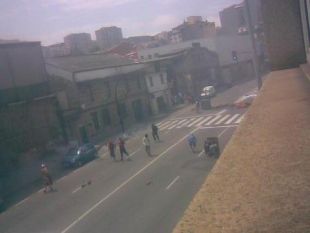 M&aacute;is unha imaxe do predio de Barreras, captada cunha c&aacute;mara de tel&eacute;fono m&oacute;bil