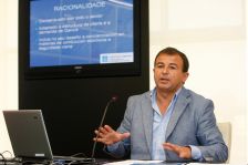 O conselleiro de Econom&iacute;a, Javier Guerra