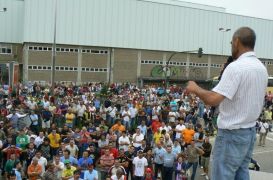 No venres, Antol&iacute;n Alc&aacute;ntara, da CIG, falando na asemblea dos traballadores / Imaxe: CIG